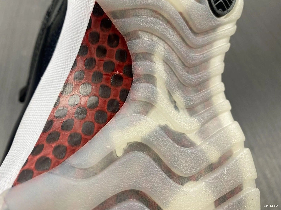 Air Jordan Low 11 72-10 AV2187-001 0126